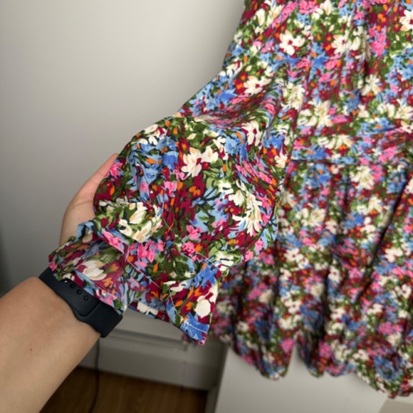 Boohoo PLUS WOVEN PUFF SLEEVE FLORAL SKATER DRESS - Picture 6 of 16